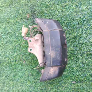 ไฟท้าย Yamaha Bell r(หน้าใหญ่) ตำหนิแตกตามภาพ แท้ถอดรถมือสองกรุณาอ่านก่อนกดสั่งซื้อสินค้าพร้อมส่งคับ