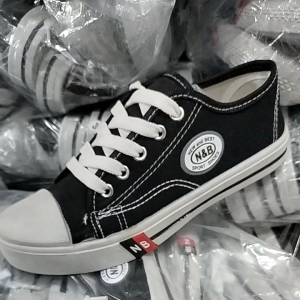 Sepatu Kerja Tahan Lama & Sekolah Kuat Terjamin