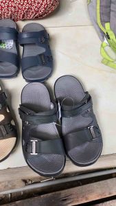 Dép nhựa quai ngang nam