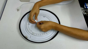 ไฟเพดานแม่เหล็ก 28W/36W (พร้อมอุปกรณ์ติดตั้งใช้งานได้เลย)