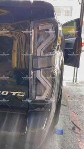 Isuzu Dmax 2021 Tail Lamp LED with Running Light (Smoke) V2/Lampu Belakang dmax 2021/ Dmax Tail Lamp 4x4 Car Accessories