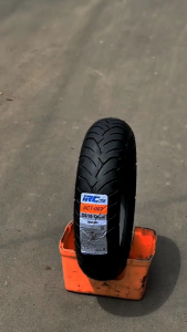 BAN BELAKANG MOTOR NMAX tubles ukuran 130/70-13 merek IRC untuk ADV PCX NMAX