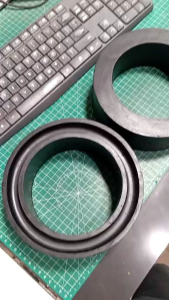 Karet spacer per belakang atas pajero sport land cruiser tebal 5cm set 2pcs.