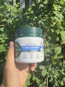 Kem bôi yến mạch giảm chàm da Dermaveen Eczema Oiltment hộp 200ml