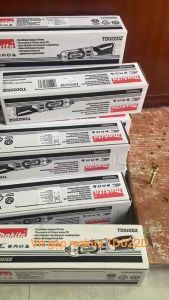 Vít gập makita TD022D chính hãng mới 100% full hộp. Hệ có búa có điều tốc 0971.72.70.74
