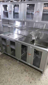 ตู้ครัวอลูมิเนียม 180 CM ทรงสูง / โครงอลูมิเนียม