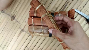 [ขี้ใต้จุดไฟโบราณ เหยื่อดักหนู กลิ่นหอม ใช้ได้นาน ปั้นง่าย]