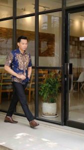 Kemeja batik pria slimfit premium MOTIF PRAMADANA bahan katun lapis furing