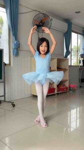 Váy bale màu xanh công chúa Elsa cho bé sẵn HCM