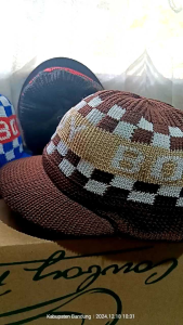 Topi bayi Tayo /Topi Rajut Karakter tayo / boy gratis bordir nama