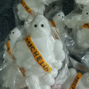 (30ตัว แถมขายึด)ตุ๊กตาท่ายืน 6นิ้ว ราคาชุด30ตัว สินค้าจัดส่งทุกวัน