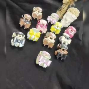 JEPIT RAMBUT MIX 2 WARNA IMPORT PREMIUM / JEPIT RAMBUT KOREAN STYLE / JEDAI KOMBINASI WARNA 3 CAKAR 5 CM / JEDAI PITA VIRAL MODEL TERBARU / RIBBON VINTAGE HAIR CLAW / JPT8230