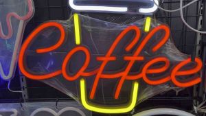ป้ายไฟ ป้ายไฟตัวอักษร ป้ายไฟนีออน ป้ายไฟopen ป้ายไฟcoffee ป้ายไฟกาแฟ ป้ายไฟled-coffeeรูปแก้ว ราคา1350บาท