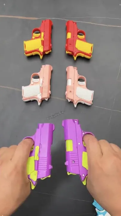 ของเล่นประเภทยิง ปืนของเล่น มีดแครอท 3D ขนาดเล็ก ของเล่นคลายเครียด สําหรับเด็ก 3D มีดของเล่ มีด 3d mini1911