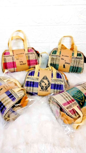SOUVENIR Tas etnik anyaman pandan/tasmini /wanita unik