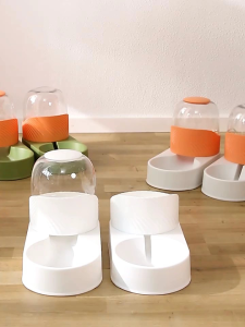 Large Capacity Automatic Feeder and Water Dispenser for Cats and Dogs Whale Drinking Bowl Feeding Dog Bowl Cat Bowl