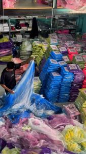 Kelambu tidur kotak motif bunga ukuran 200 x 200 | pilihan warna random