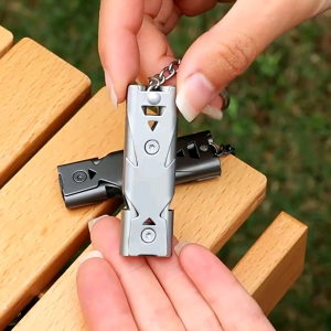 peluit ganci / gantungan kunci outdoor / pripitan