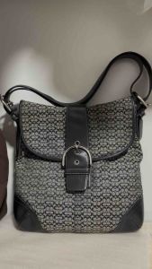 Preloved authentic vintage signature jacquard flap convertible sling shoulder bag