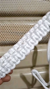 Talikor satpam besar hitam dan pluit