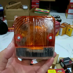 Parking Lamp/Tail Light Universal Price is Per PC