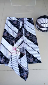 Set Sapit Urang + Blangkon Solo Motif Lereng Bunga Ukuran Lengkap Dewasa Bahan Adem Tidak Luntur