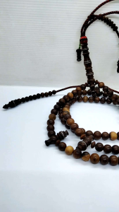 Tasbih Tijani Kayu Kelor Emas Bulat D34