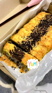 STRUDEL BROWCOK Topping Keju Mesis