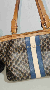 Preloved Bean P. Korea Tote BagGenuine Leather Bag