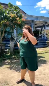 Setelan jumbo/One set jumbo BAJU SETELAN WANITA