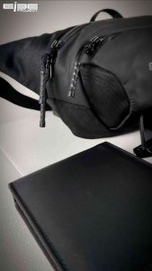 EIBE Waistbag Premium Waterproof Tas Pinggang Selempang Anti Air Pria [RUNE]