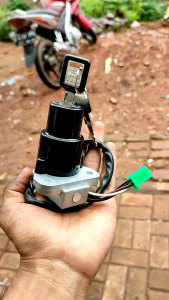 Kunci Kontak Ninja Original: Aksesori Kendaraan Premium