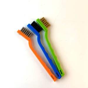 แปรงลวด 7นิ้ว SOLO No.703 แปรง ฟังเลือด เส้นใยไนล่อน เหล็ก ทองเหลือง ไนล่อน แปลง แปง แปงลวด แปลงลวด ALUWARE