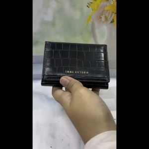 DOMPET WANITA LIPAT TIPIS MOTIF BUAYA EMMA VICTORIA