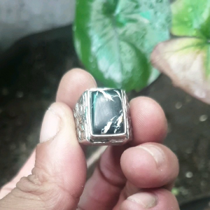 Batu Akik Pirus Hitam