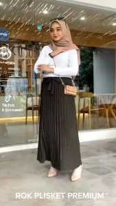 Rok Plisket Premium & Bahan Tebal: Pilihan Untuk Aktivitas Sehari-hari