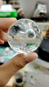 Natural Brazil Top Gred White Quartz Crystal Ball Ornament WQ01