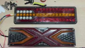 Stop Lamp Lampu Belakang Truk 24 Volt Model Titik