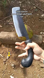Golok kupas kelapa muda /dewegan