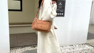 Tas Selempang Wanita Chibao CB 7133-SF + Free Dustbag