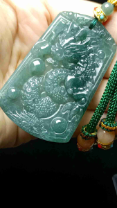 (Certificate) 100% Natural High Quality Natural Burmese Jade / Feicui Jade Dragon Pendant (附证书) 100%纯天然A货 缅甸 翡翠龙牌吊坠  精致上档次 超霸气 水头油亮 值得收藏