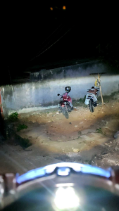 Daymaker F1ZR Vega lama: Fitur & Spek Terang 4 Lensa Jauh Dekat