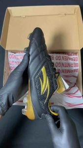 Sepatu Sepak Bola Bermengo Lutador Ascender FG - Black Gold