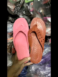 VHAO8: Dép kẹp nhựa Vĩnh Hảo mang nhà cho người già dép chống trơn