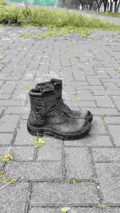 COD (BAYAR DI TEMPAT) SEPATU SAFETY BOOTS PRIA RESLETING ZIPPER KULIT KERJA KANTOR PROYEK OUTDOOR TOURING BIKERS LAPANGAN HITAM COKLAT
