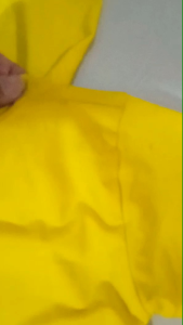 Baju Terusan Muslim & Kaos Kuning: Pilihan Modis Untuk Anak Cewek & Wanita