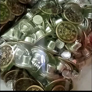 Kancing Levis Isi 100 & Kancing Levis Isi 50 Harga Glosiran