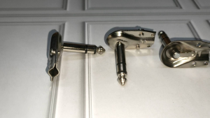 Jack akai stereo gitar L pipih original berkualitas