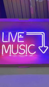 ป้ายไฟ ป้ายไฟร้าน ป้ายไฟตัวอักษร ป้ายไฟวิ่ง ป้ายไฟนีออน ป้ายไฟled LIVE MUSIC