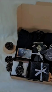Hampers Gift Box Kado Cowok isi Hoodie Premium Kado Ulangtahun Pacar